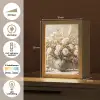 Bloemen - Vaas - Stilleven - Beige Light Box met kabel (Tafellamp) klein -USP_NL
