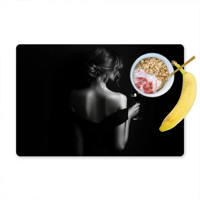 Vrouw - Wijn - Jurk Placemat vinyl groot -zzzproduct_Kitchenyeah-website