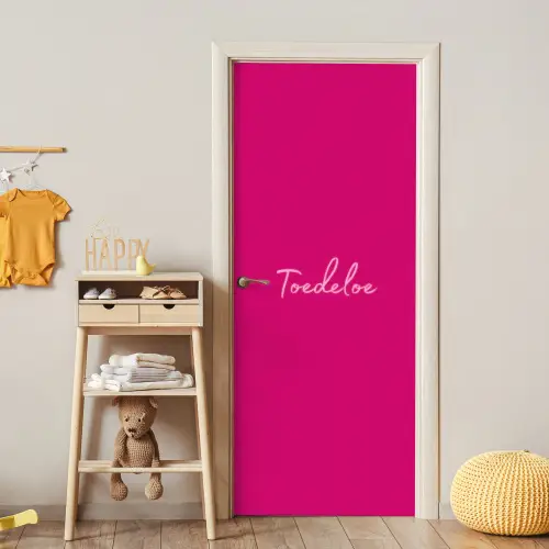 Toedeloe - Roze deurposter klein -sfeer4