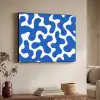 Vormen - Abstract - Blauw - Golven Textielframe zwart klein -sfeer3