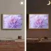 Paars - Dahlia - Dromerig Light Box met batterij (Wandlamp) middel -sfeer3