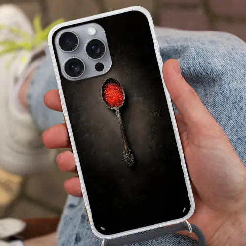 Zwart - Lepel - Caviar Hoesje iPhone 16 Pro Max met koord klein -sfeer3