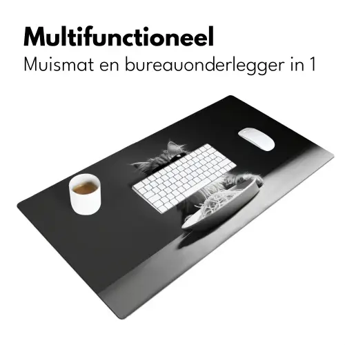 Langharige kat - Zonnebril - Spaghetti - Humor - Zwart - wit Muismat XXL klein -sfeer4