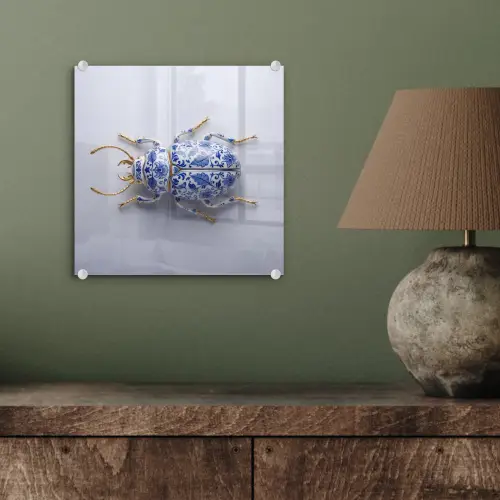 Kever - Delfts  - Blauw - Goud plexiglas 5mm klein -sfeer3