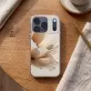 Bloem - Beige - Crème Telefoonhoesje iPhone 17 Pro klein -sfeer1