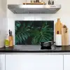 Monstera - Jungle - Bladeren Inductie beschemer met haakjes klein -sfeer2