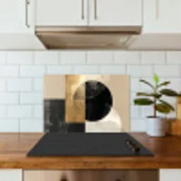 Abstract - Goud - Zwart - Kunst keuken achterwand spatscherm klein -sfeer2