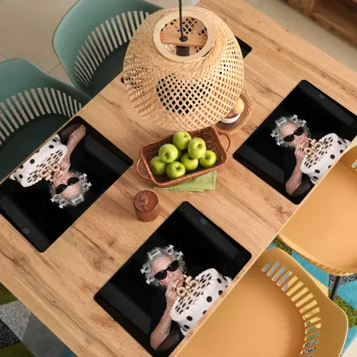 Verjaardag - Krulspeld - Oma Placemat vinyl groot -zzsfeer5_Kitchenyeah-website