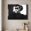 Vrouw - Zwart - Hart Textielframe zwart klein -sfeer2