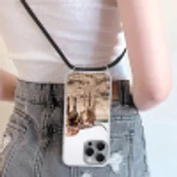 Texas Longhorn - Kalf - Weide - Dieren Hoesje iPhone 16 Pro Max met koord klein -sfeer5