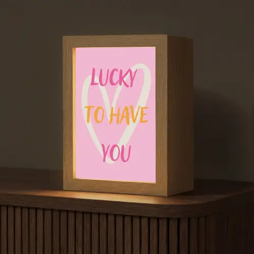 Lucky - Love - Valentijn - Roze Light Box met kabel (Tafellamp) klein -z3d_website