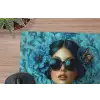 Vrouw - Bloemen - Vlinders - Blauw - Abstract muismat rubber klein -closeup