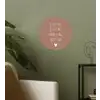 Spreuken - Je kust me je sust me - Maaike Ouboter - Quotes Wandcirkel behangsticker klein -sfeer2