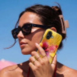 Geel - Hibiscus - Tropisch Toughcase MagSafe Apple iPhone 17 klein -Sfeer2V