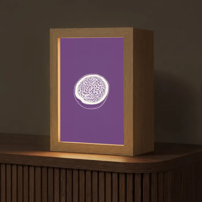 Passievrucht - Zaadjes - Paars - Minimalistisch Light Box met kabel (Tafellamp) klein -z3d_website