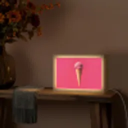 Schepijs - Roze - Hoorntje Light Box met kabel (Tafellamp) klein -sfeer4