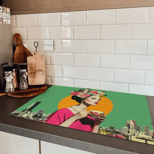 Retro - Vrouw - Stad - Zon Inductie beschermer vinyl 3mm klein -sfeer3