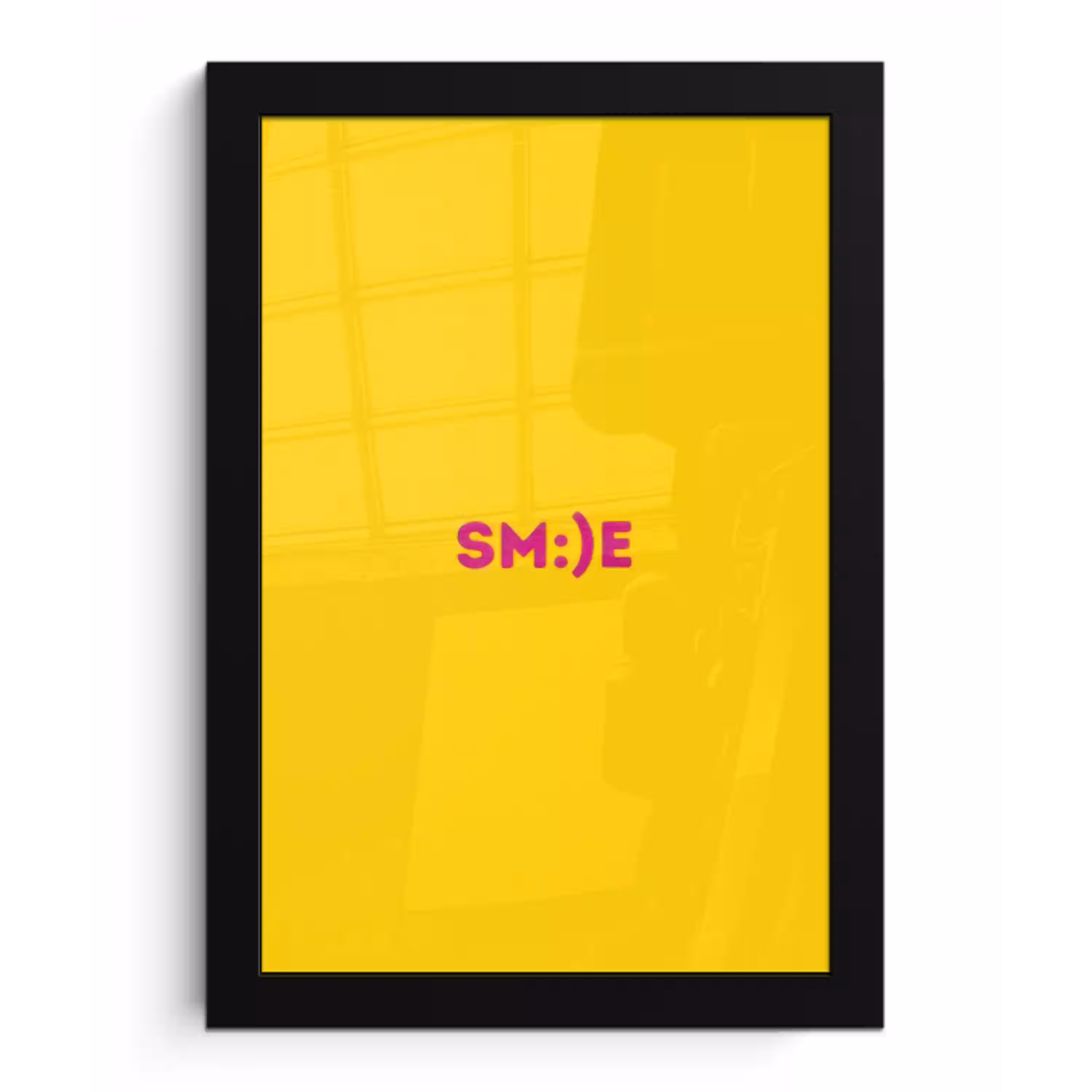 Smile - Roze - Geel fotolijst zwart zonder passe partout klein -3d