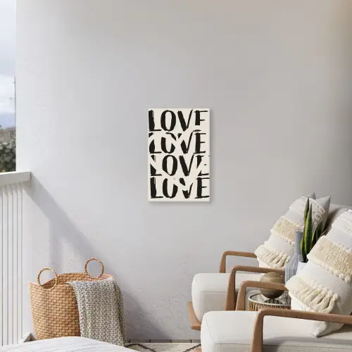 Love - Hart - Beige Tuinposter op houten frame 2 cm dik klein -sfeer1
