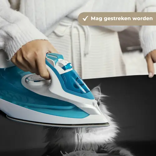 Langharige kat - Zonnebril - Spaghetti - Humor - Zwart - wit Wandkleed katoen klein -sfeer9