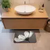 Bloem - Minimalistisch - Zwart - Wit Badmat klein -sfeer1