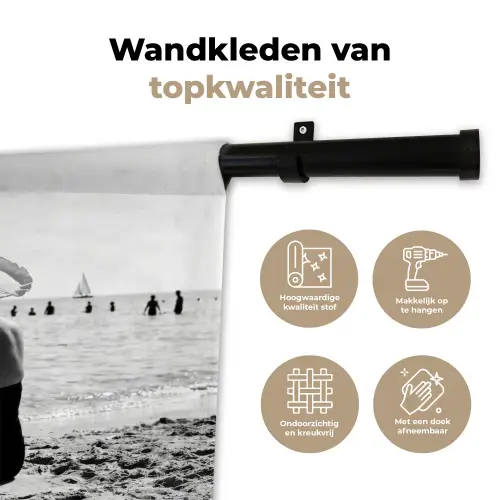 Vrouwen - Zonnehoed - Strand - Zwart - Wit Wandkleed katoen klein -sfeer2