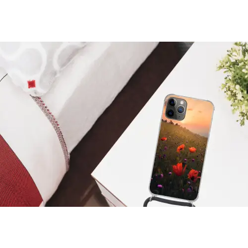 Bloemenveld - Gras - Bloemen - Planten - Zonsondergang - Oranje Hoesje iPhone 12 Pro met koord klein -kamer