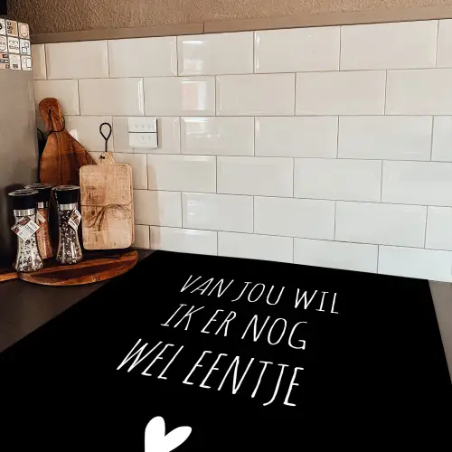 Spreuken - Quotes - Van jou wil ik er nog wel eentje Inductie beschermer vinyl 3mm middel -sfeer3