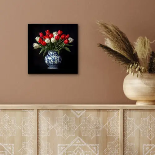 Rode - Bloemen - Tulpen - Vaas aluminium wit klein -sfeer4