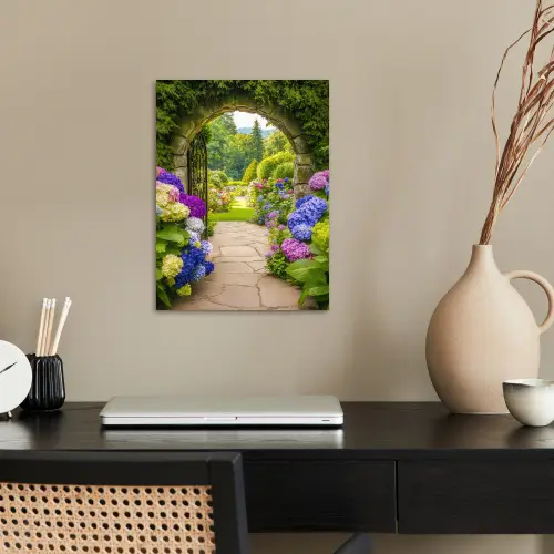 Doorkijk - Poort - Hortensia - Bloementuin poster papier klein -sfeer1