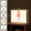 Schepijs - Hoorntje - Illustratie - Minimalistisch Light Box met batterij (Wandlamp) middel -USP_websiteoverzichtNL