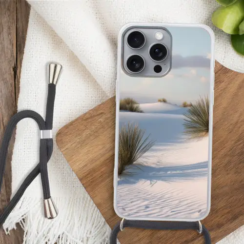 Duinen - Gras - Wolken - Beige Hoesje iPhone 16 Pro Max met koord klein -sfeer4