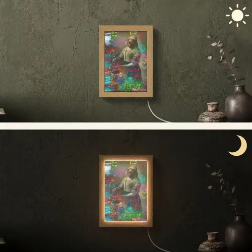 Melkmeisje - Johannes Vermeer - Graffiti Light Box met kabel (Wandlamp) klein -sfeer3