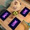 Neon - Love - Valentijn Placemat vinyl groot -zzsfeer5_Kitchenyeah-website