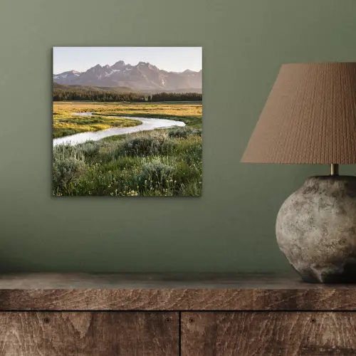 Berglandschap - Rivier - Bos aluminium wit klein -sfeer2