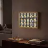 Retro - Bloem - Zwart - Okergeel Light Box met batterij (Wandlamp) middel 907 -sfeer1