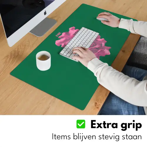 Abstract - Pink - Lijnen - Groen Muismat XXL klein -sfeer3