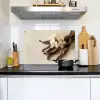 Vanille - Bloemen - Beige Inductie beschemer met haakjes klein -sfeer2