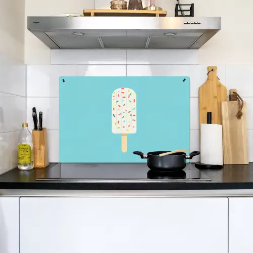 Ijsje - Stokje - Sprinkles - Lichtblauw Inductie beschemer met haakjes klein -sfeer2
