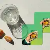 Whisky - Glas - Hand - Groen onderzetter kurk middel -sfeer4