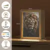 Leeuw - Dieren - Portret - Zwart - Luxe Light Box met kabel (Tafellamp) klein -USP_NL