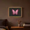 Vlinder - roze - Elegant Light Box met batterij (Wandlamp) middel -sfeer4
