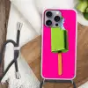 Ijsje - Stokje - Minimalistisch - Groen Hoesje iPhone 16 Pro Max met koord klein -sfeer4