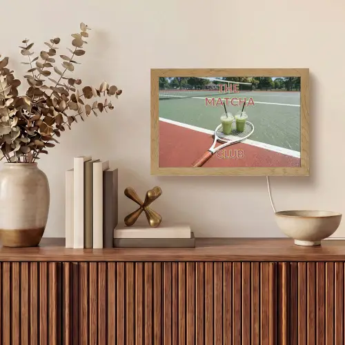 Matcha Club - Tennis - Matcha Light Box met kabel (Tafellamp) klein -sfeer2