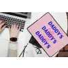 Daddy's - Blauw - Blokletters laptophoes neopreen klein -bureau