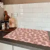 Gerbera - Bloemen - Roze Inductie beschermer vinyl 3mm klein 276 -sfeer3