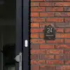 Gebarsten steen - Klassiek Naambord Huisje klein -sfeer2