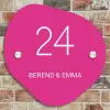 Weiße Herzchen in den Ecken - Modern Naambord Organisch middel -sfeer10