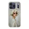 Schilderij - Vrouw - Zonnebril - Bloemenkrans Telefoonhoesje iPhone 17 Pro klein -3d