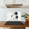 Lotusbloemen - Vissen - Bladeren - Zwart keuken achterwand spatscherm klein -sfeer2